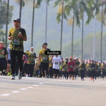 Runner Photo 7060078
