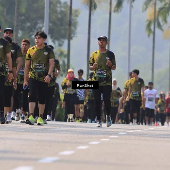 Runner Photo 7060081