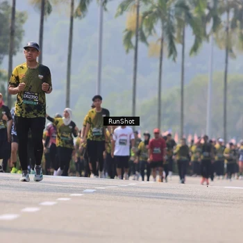 Runner Photo 7060082