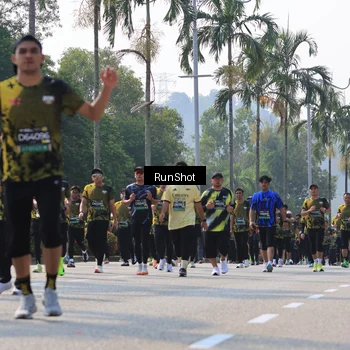 Runner Photo 7060096