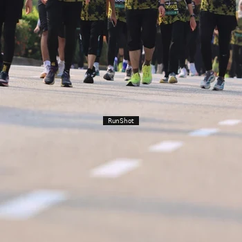 Runner Photo 7060104