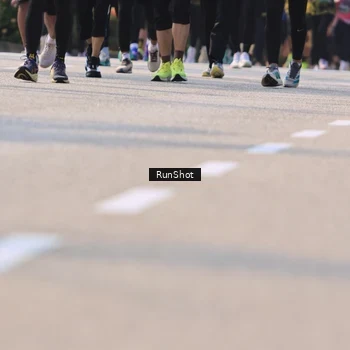 Runner Photo 7060105