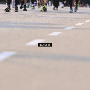 Runner Photo 7060106