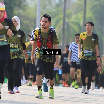 Runner Photo 7060113