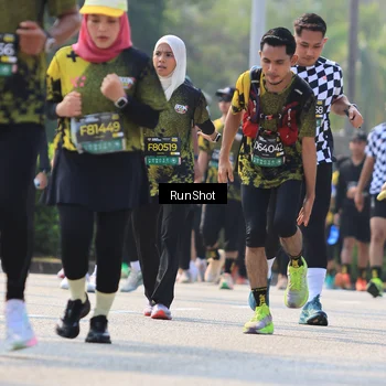 Runner Photo 7060117