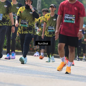 Runner Photo 7060164