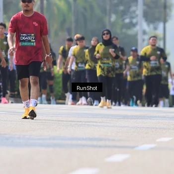 Runner Photo 7060169