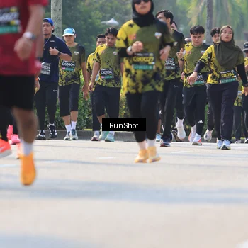 Runner Photo 7060176