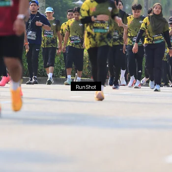 Runner Photo 7060179