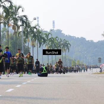 Runner Photo 7060184