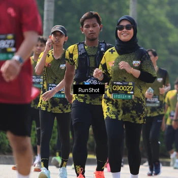 Runner Photo 7060200