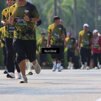 Runner Photo 7060236