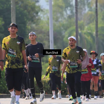 Runner Photo 7060242