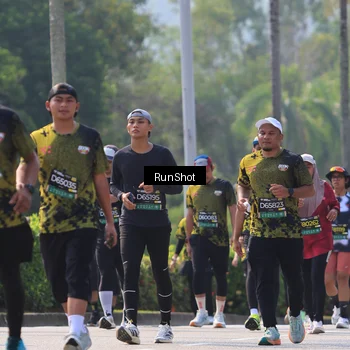 Runner Photo 7060244