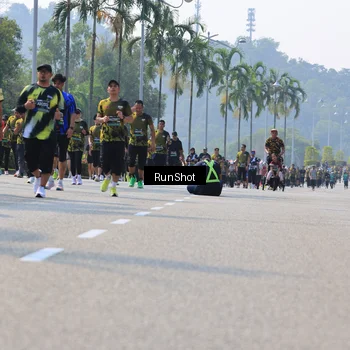 Runner Photo 7060247