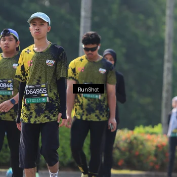 Runner Photo 7060271