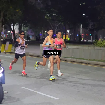 Runner Photo 7060280