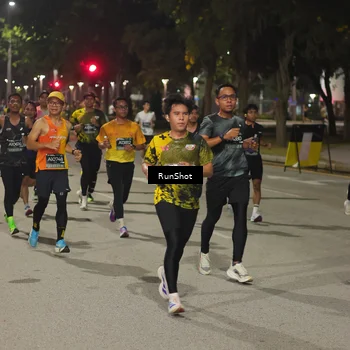 Runner Photo 7060285