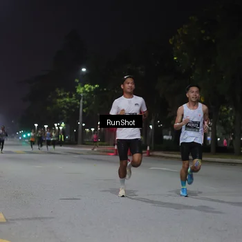 Runner Photo 7060299
