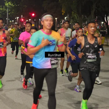 Runner Photo 7060312