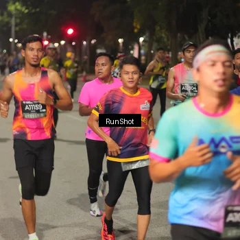 Runner Photo 7060319