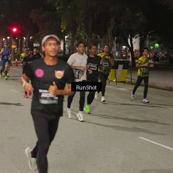 Runner Photo 7060331