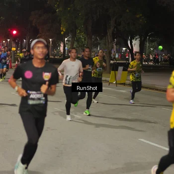 Runner Photo 7060332