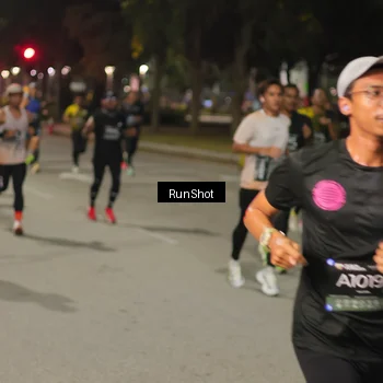 Runner Photo 7060333