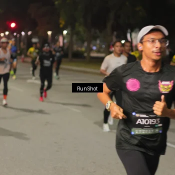 Runner Photo 7060340