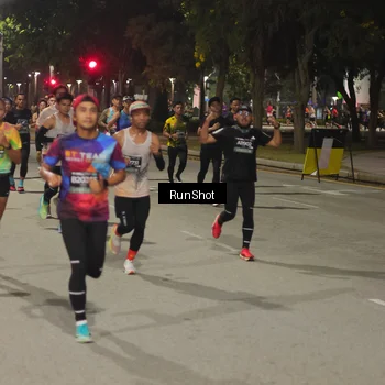 Runner Photo 7060346
