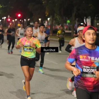 Runner Photo 7060360