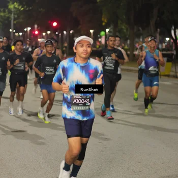 Runner Photo 7060370