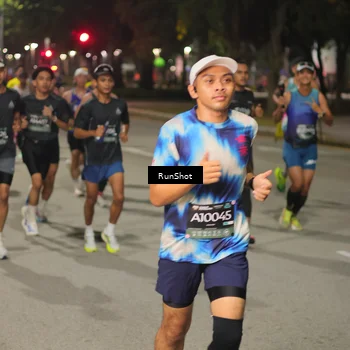 Runner Photo 7060374