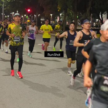 Runner Photo 7060388
