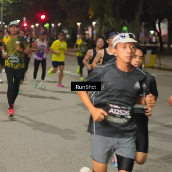 Runner Photo 7060394