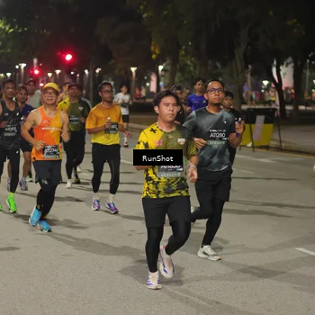Runner Photo 7060397
