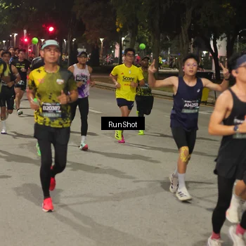 Runner Photo 7060404