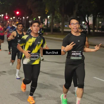 Runner Photo 7060410