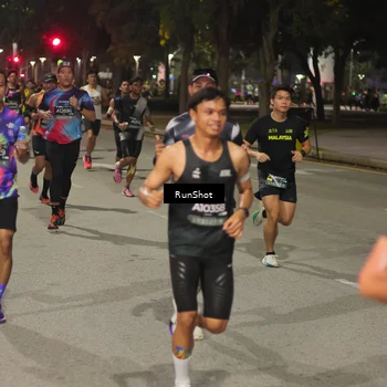 Runner Photo 7060420