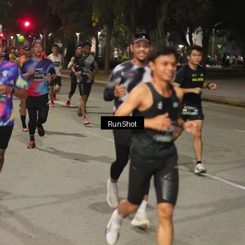 Runner Photo 7060430