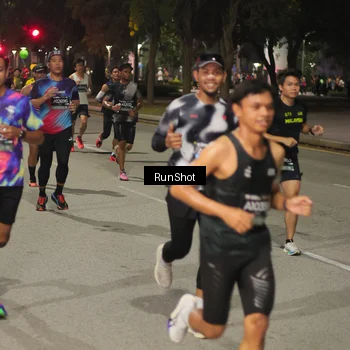 Runner Photo 7060432
