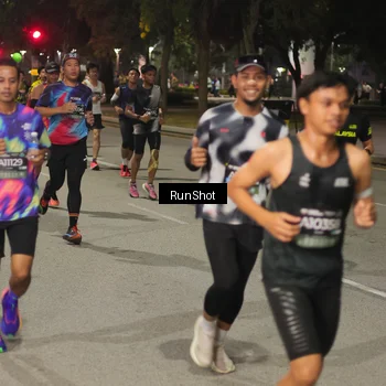 Runner Photo 7060433