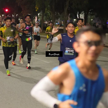 Runner Photo 7060460
