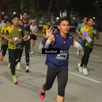Runner Photo 7060469