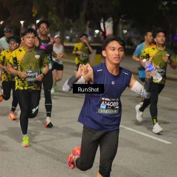Runner Photo 7060470