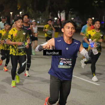 Runner Photo 7060472