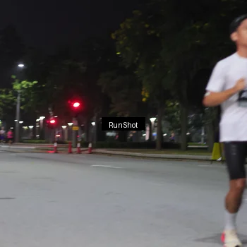 Runner Photo 7060473