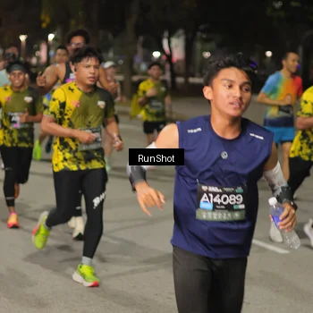 Runner Photo 7060474