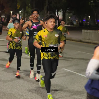 Runner Photo 7060477