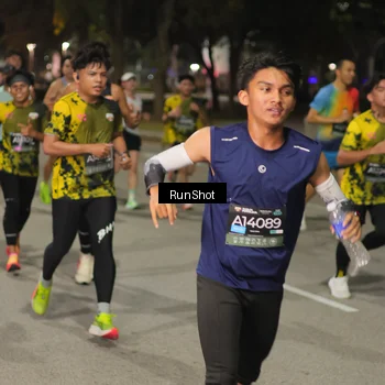 Runner Photo 7060483